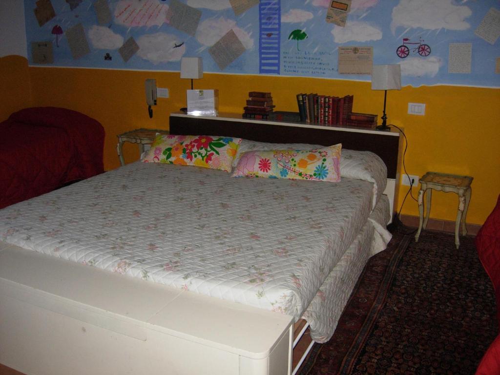 B&B Il Pioppo E La Fonte Castello d'Agogna Habitación foto